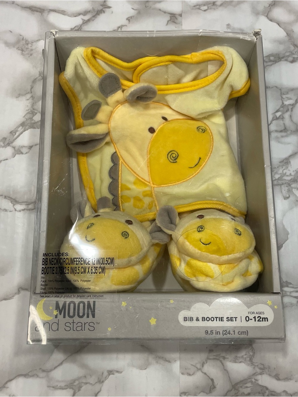 Moon & Stars Giraffe Baby Bib and Bootie Set